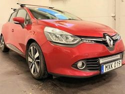 Röd Begagnad 2015 Renault Clio GrandTour Kombi | 49 900 kr (Marknadspris)