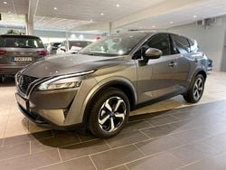 Grå (mörkgrå metallic) Begagnad 2022 Nissan Qashqai N-Connecta SUV | 259 900 kr (Bra pris)