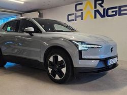 Grå Begagnad 2024 Volvo EX30 Single Motor SUV | 319 900 kr