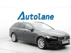 Svart Begagnad 2022 Volvo V90 Kombi | 359 900 kr (Marknadspris)