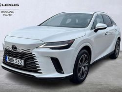 Vit Begagnad 2023 Lexus RX350h SUV | 599 000 kr