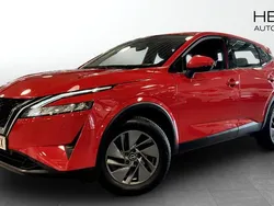 Röd (red) Begagnad 2022 Nissan Qashqai Acenta SUV | 209 900 kr (Marknadspris)