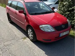 Röd Begagnad 2003 Toyota Corolla Kombi | 22 000 kr (Bra pris)