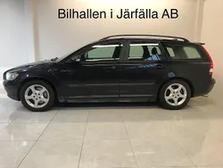 Svart Begagnad 2005 Volvo V50 Kinetic Kombi | 51 900 kr (Marknadspris)