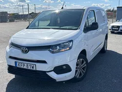 Vit Begagnad 2022 Toyota Proace City Van | 119 000 kr
