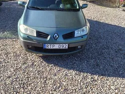 Grön Begagnad 2006 Renault Mégane II Halvkombi | 15 000 kr (Bra pris)