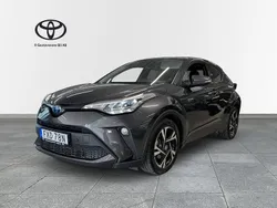 Mörkgrå Begagnad 2022 Toyota C-HR Edition SUV | 299 900 kr (Marknadspris)