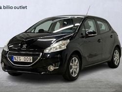 Svart Begagnad 2013 Peugeot 208 Halvkombi | 44 900 kr (Bra pris)