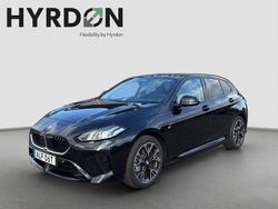 Svart Begagnad 2025 BMW 120 M Sport Halvkombi | 399 000 kr