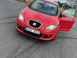 Röd Begagnad 2009 Seat Altea Minibuss | 35 000 kr