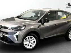 Grå Ny 2024 Renault Captur Evolution SUV | 281 700 kr (Marknadspris)