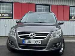 Mörkgrå Begagnad 2008 VW Tiguan Sportline SUV | 99 900 kr (Lite dyr)