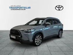 Grå Begagnad 2024 Toyota Corolla Cross Executive SUV | 409 900 kr (Marknadspris)