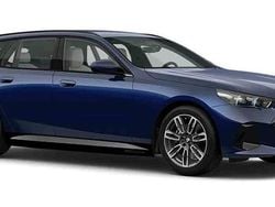 Blå Ny 2026 BMW i5 Kombi | 807 300 kr (Marknadspris)