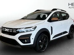 Vit (white) Ny 2025 Dacia Sandero Extreme Halvkombi | 249 900 kr (Dyr)
