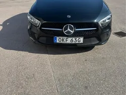 Svart Begagnad 2019 Mercedes A200 Halvkombi | 215 000 kr (Marknadspris)