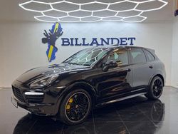 Svart Begagnad 2012 Porsche Cayenne GTS SUV | 259 900 kr