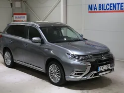 Grå Begagnad 2018 Mitsubishi Outlander P-HEV Edition SUV | 229 000 kr (Bra pris)