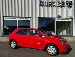 Röd Begagnad 2003 Toyota Corolla Halvkombi | 44 900 kr (Marknadspris)