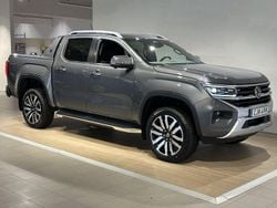 Mörkgrå (dark grey metallic) Ny 2025 VW Amarok Aventura Pickup | 926 500 kr (Dyr)