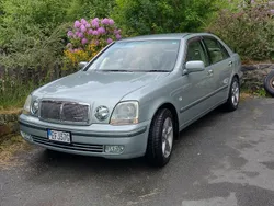 Begagnad 2003 Toyota Progrès Comfort Sedan | 106 500 kr