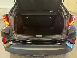 Svart Begagnad 2019 Toyota C-HR SUV | 229 000 kr (Lite dyr)