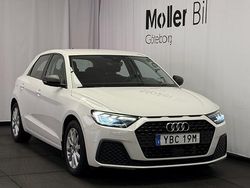 Cortinavit Begagnad 2022 Audi A1 Sportback Proline Halvkombi | 228 900 kr (Marknadspris)