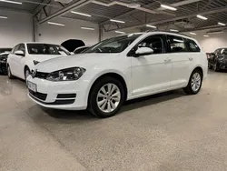 Vit Begagnad 2016 VW Golf VII Kombi | 129 900 kr (Marknadspris)