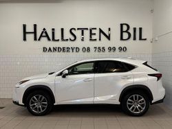 Vit Begagnad 2015 Lexus NX300h Executive Line SUV | 189 000 kr (Superpris)