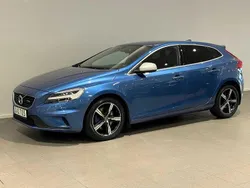 Blå Begagnad 2018 Volvo V40 Business Edition Kombi | 209 500 kr (Dyr)