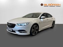 Vit Begagnad 2017 Opel Insignia OPC Sedan | 139 900 kr (Marknadspris)