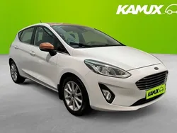 Vit Begagnad 2018 Ford Fiesta Titanium Halvkombi | 104 900 kr (Marknadspris)