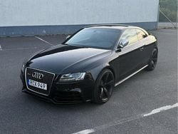 Svart Begagnad 2011 Audi RS5 Sportkupé | 234 000 kr (Marknadspris)