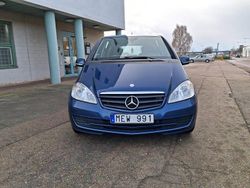 Blå Begagnad 2012 Mercedes A160 Classic Halvkombi | 49 900 kr (Superpris)