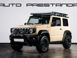Brun (chiffon ivory metallic) Begagnad 2022 Suzuki Jimny SUV | 289 900 kr (Marknadspris)