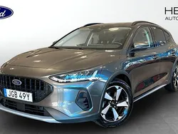 Grå (grey) Begagnad 2022 Ford Focus Active Halvkombi | 184 900 kr (Bra pris)
