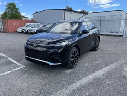 Svart Ny 2025 VW Tiguan R-line SUV | 686 600 kr