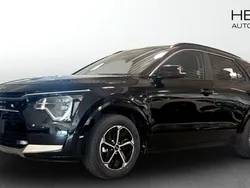 Svart (black) Ny 2025 Kia Niro Advance SUV | 481 600 kr