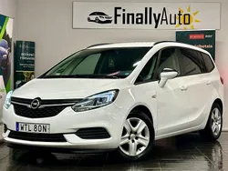 Vit Begagnad 2017 Opel Zafira Tourer Minibuss | 97 900 kr (Marknadspris)