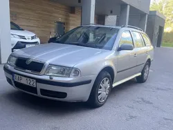 Silver Begagnad 2005 Skoda Octavia Tour Kombi | 16 500 kr (Bra pris)