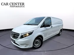 Vit Begagnad 2019 Mercedes Vito Minibuss | 239 900 kr (Marknadspris)