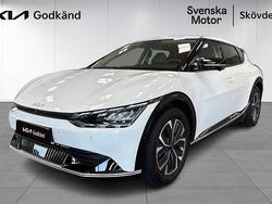 Vit Begagnad 2022 Kia EV6 Plus SUV | 399 200 kr