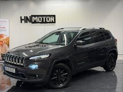 Grön Begagnad 2015 Jeep Cherokee Limited SUV | 129 900 kr (Marknadspris)