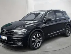 Svart Begagnad 2018 VW Tiguan Executive SUV | 219 900 kr (Marknadspris)