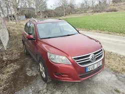 Röd Begagnad 2011 VW Tiguan Sportline SUV | 70 000 kr (Bra pris)