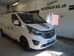 Vit Begagnad 2018 Opel Vivaro Van | 144 000 kr (Marknadspris)