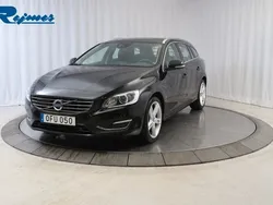 Svart Begagnad 2016 Volvo V60 Business Edition Kombi | 144 800 kr (Marknadspris)
