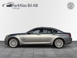 Grå Begagnad 2012 BMW 730 Sport Line Sedan | 179 900 kr