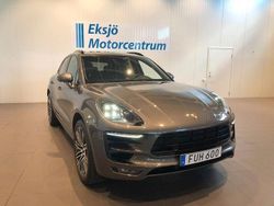 Grå Begagnad 2015 Porsche Macan Turbo Sport SUV | 429 900 kr (Superpris)