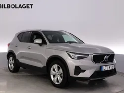 Silver Begagnad 2023 Volvo XC40 Core SUV | 349 800 kr (Bra pris)